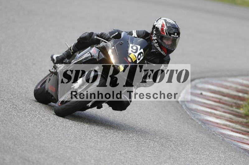 /Archiv-2025/24 08.06.2025 TZ Motorsport ADR/Gruppe gelb/96